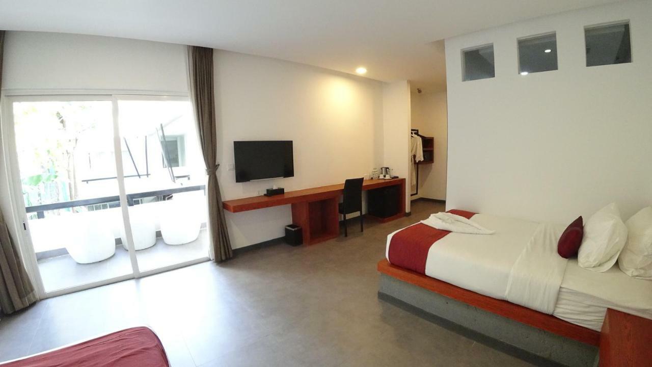 Hotel Records Phnompenh Exteriér fotografie
