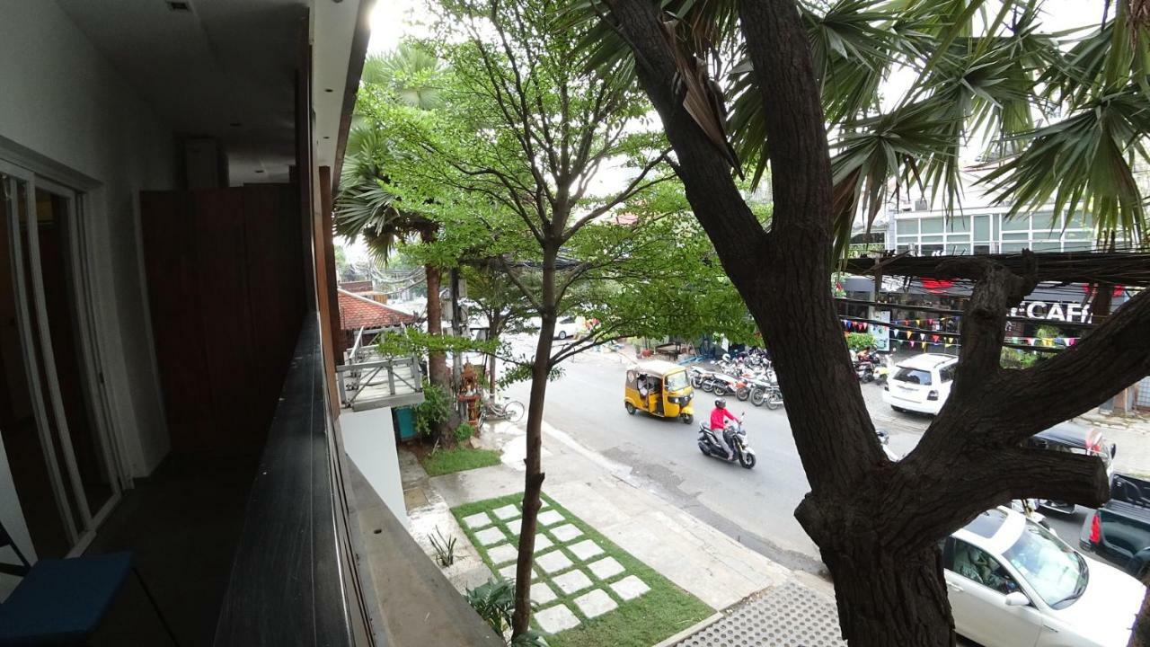 Hotel Records Phnompenh Exteriér fotografie