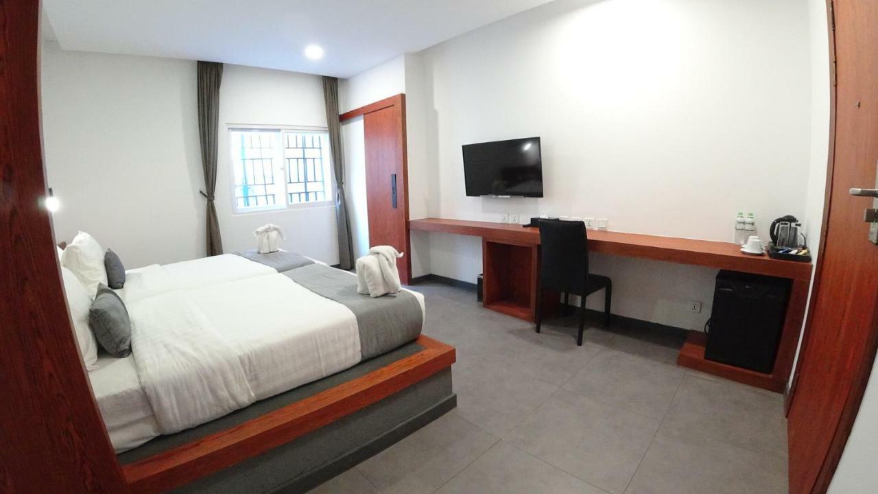 Hotel Records Phnompenh Exteriér fotografie