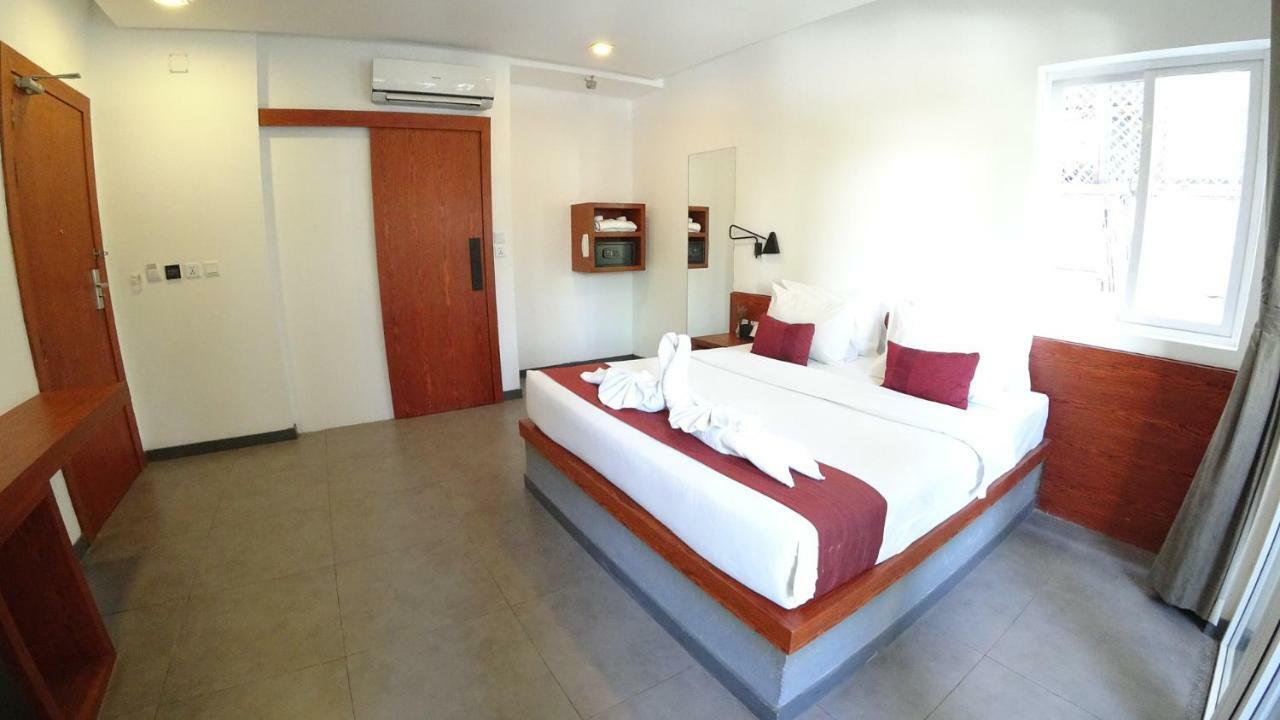 Hotel Records Phnompenh Exteriér fotografie
