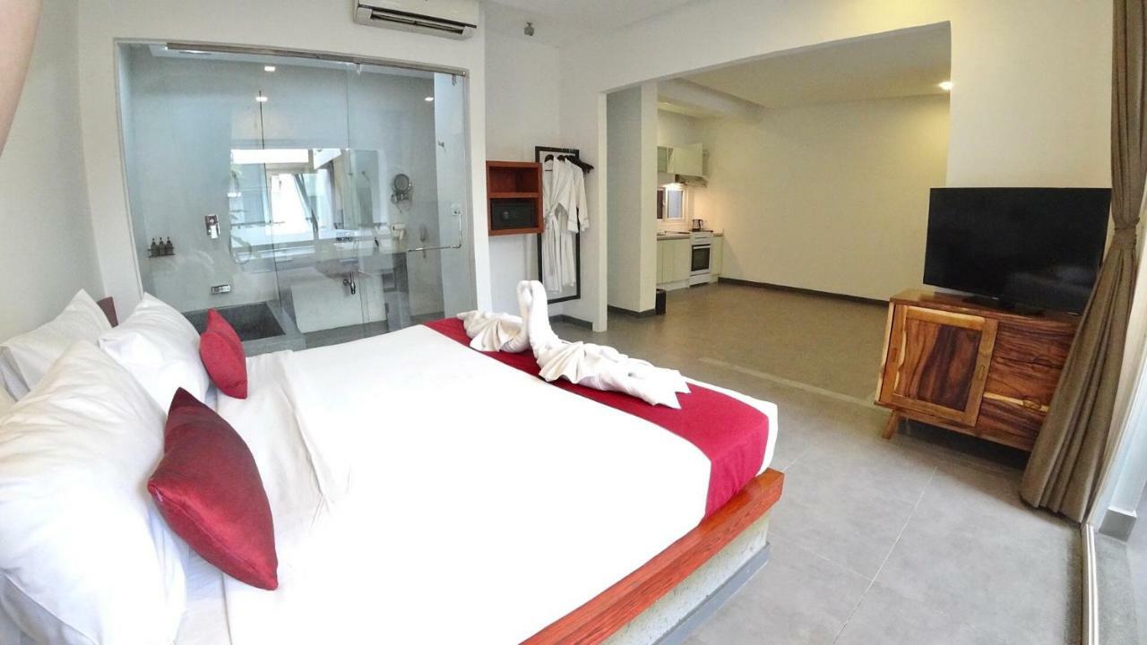 Hotel Records Phnompenh Exteriér fotografie