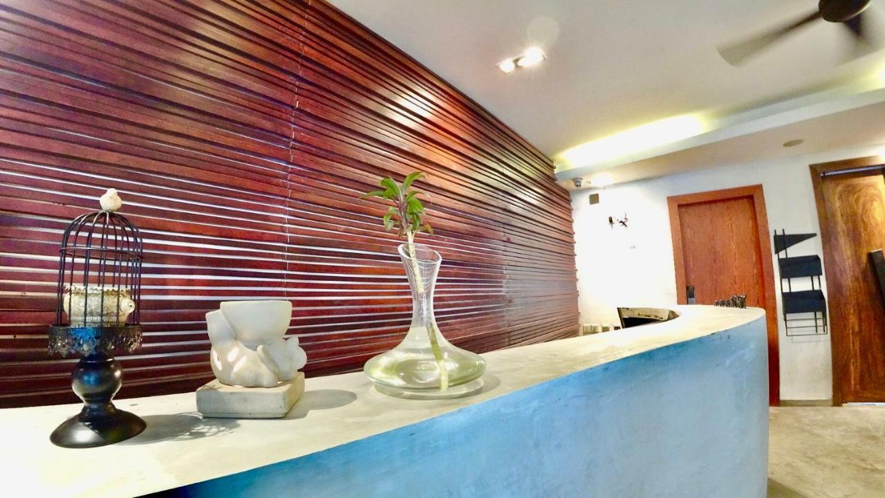 Hotel Records Phnompenh Exteriér fotografie