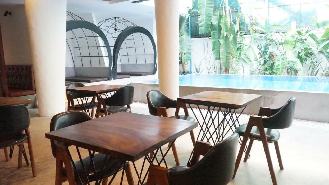 Hotel Records Phnompenh Exteriér fotografie